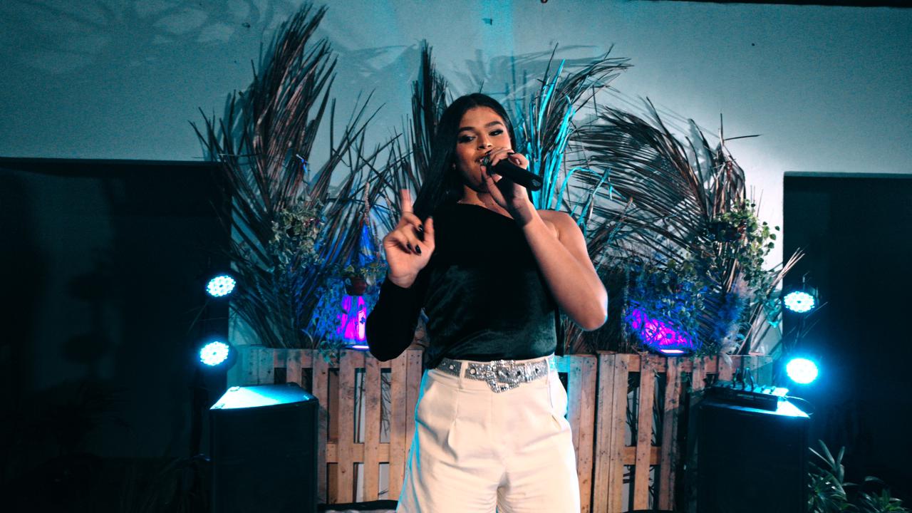 Video Clip Comigo e Não Com Ela — imagem 3